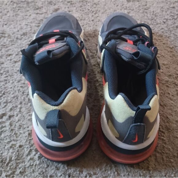 Nike Air Max 270 React Sneakers Grade School Size 5Y, BQ0103-015 PRE-OWNED - Picture 5 of 7